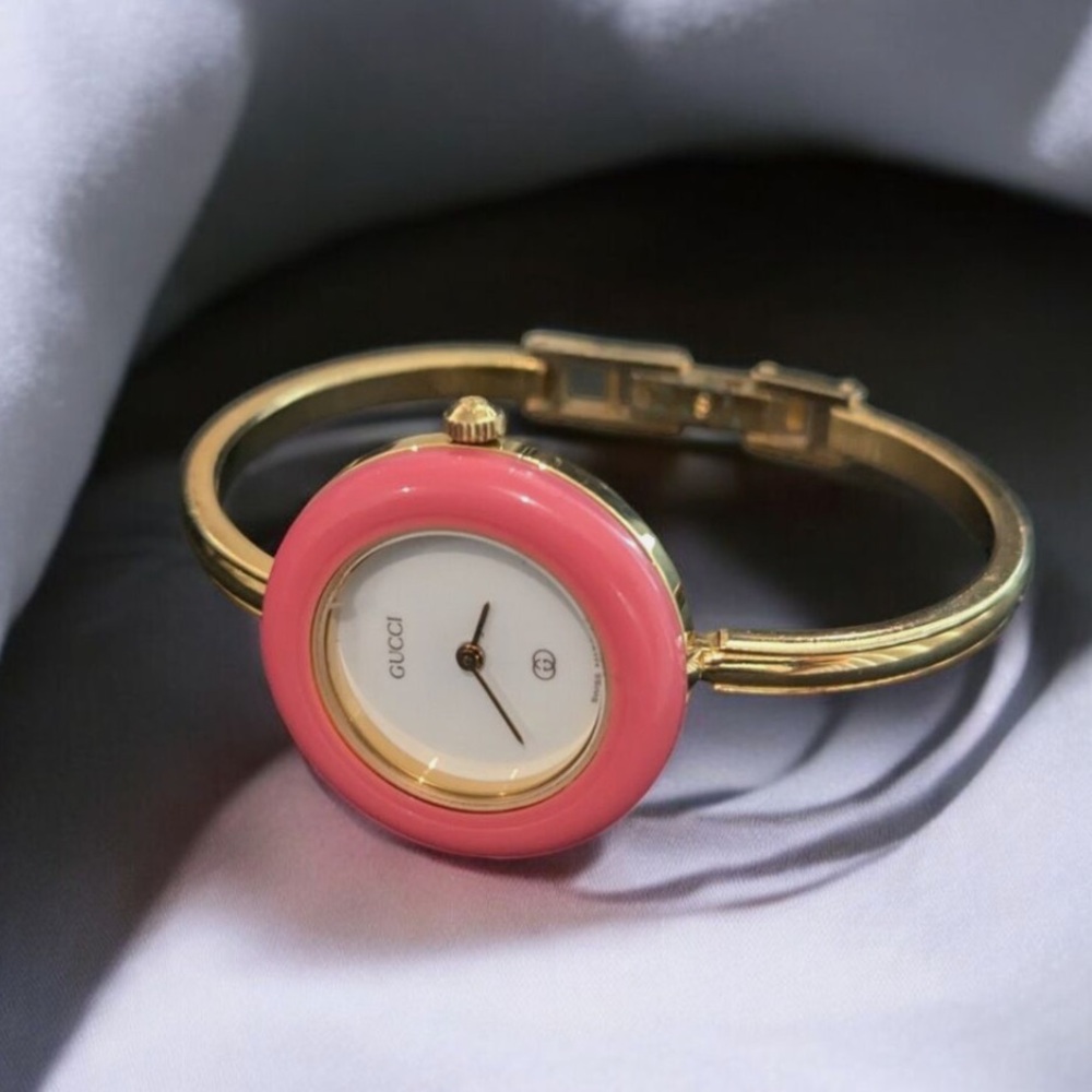 GUCCI 14k Gold Luxury Watch RARE!!🩷💛🩵💚💜💙🤎🖤🙌😍 - Picture 4 of 8